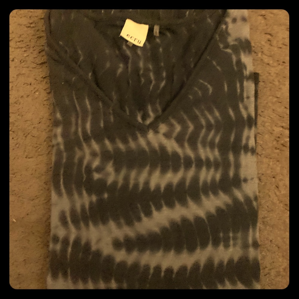 Ecru long sleeve top